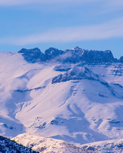 Farellones Full Day, paisagem de neve na cordilheira dos Andes