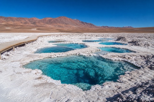 Lagunas Escondidas de Baltinache, paisagem do deserto do Atacama, no Chile